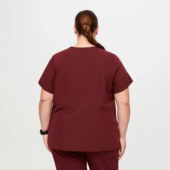 FIGS Catarina One-Pocket Scrub Top in Burgundy, size 3XL - Picture 8 of 8